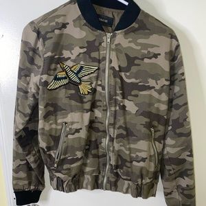 Thick camo bomber jack